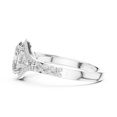 Oval Vintage Ornate Halo Ring