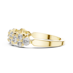 Effervescent Round Cluster Diamond Band
