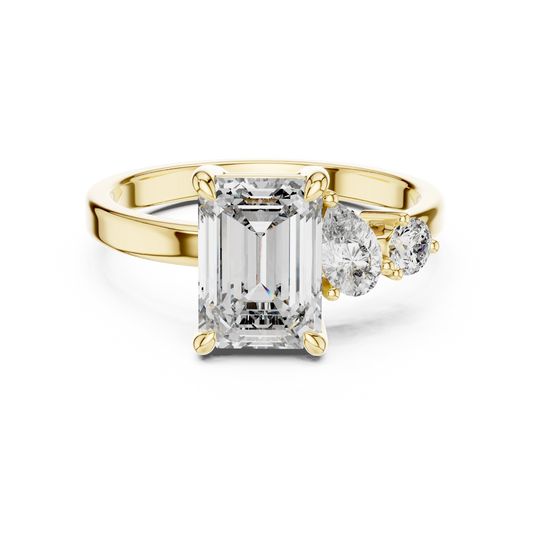 Emerald Asymmetric Cluster Ring