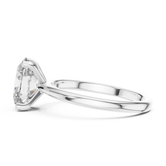 Signature Oval Solitaire