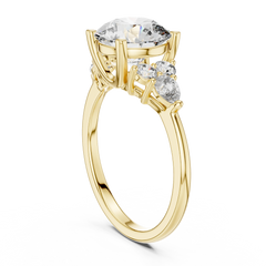 Round Pear-Cluster Ring