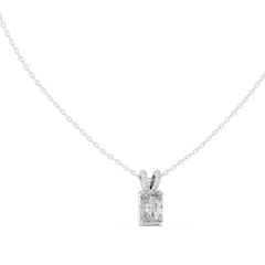 Aurevia Regal Emerald Pendant