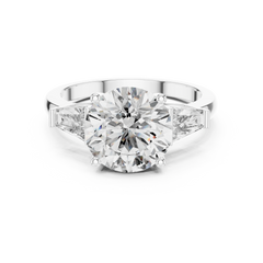 Aurevia TriRadiance Diamond Ring