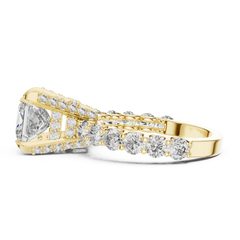 Aurevia Regal Radiance Princess-Cut Diamond Ring