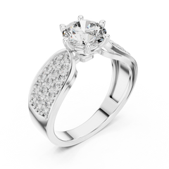 Aurevia Regal Luxe Diamond Ring