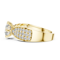 Aurevia Regal Luxe Diamond Ring